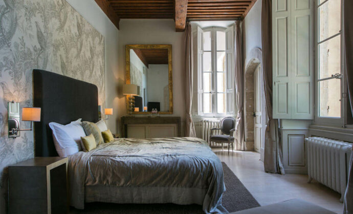 Room in the Château de Massillan @ Ovessian V.