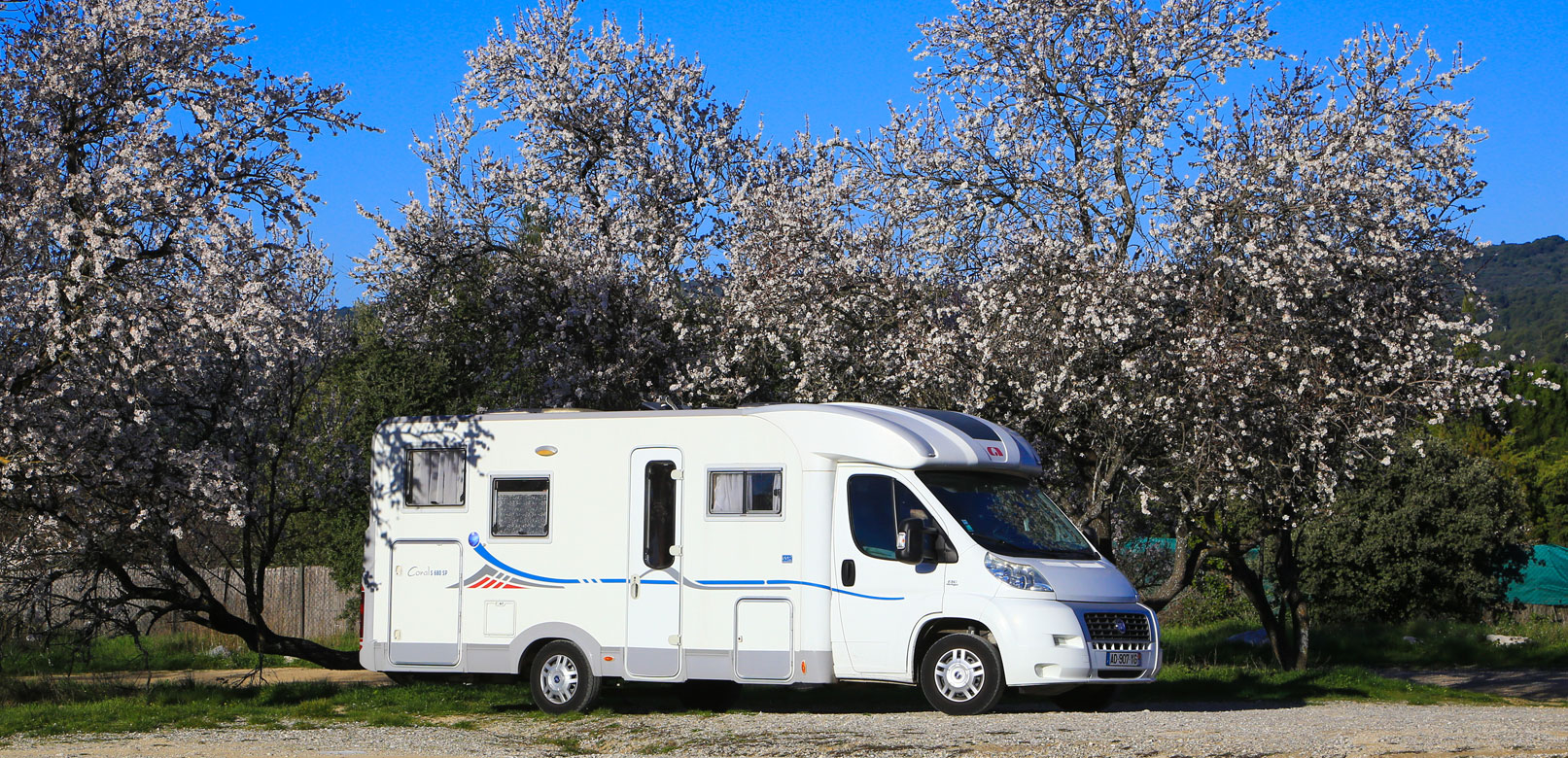 Vaucluse in a campervan © Hocquel