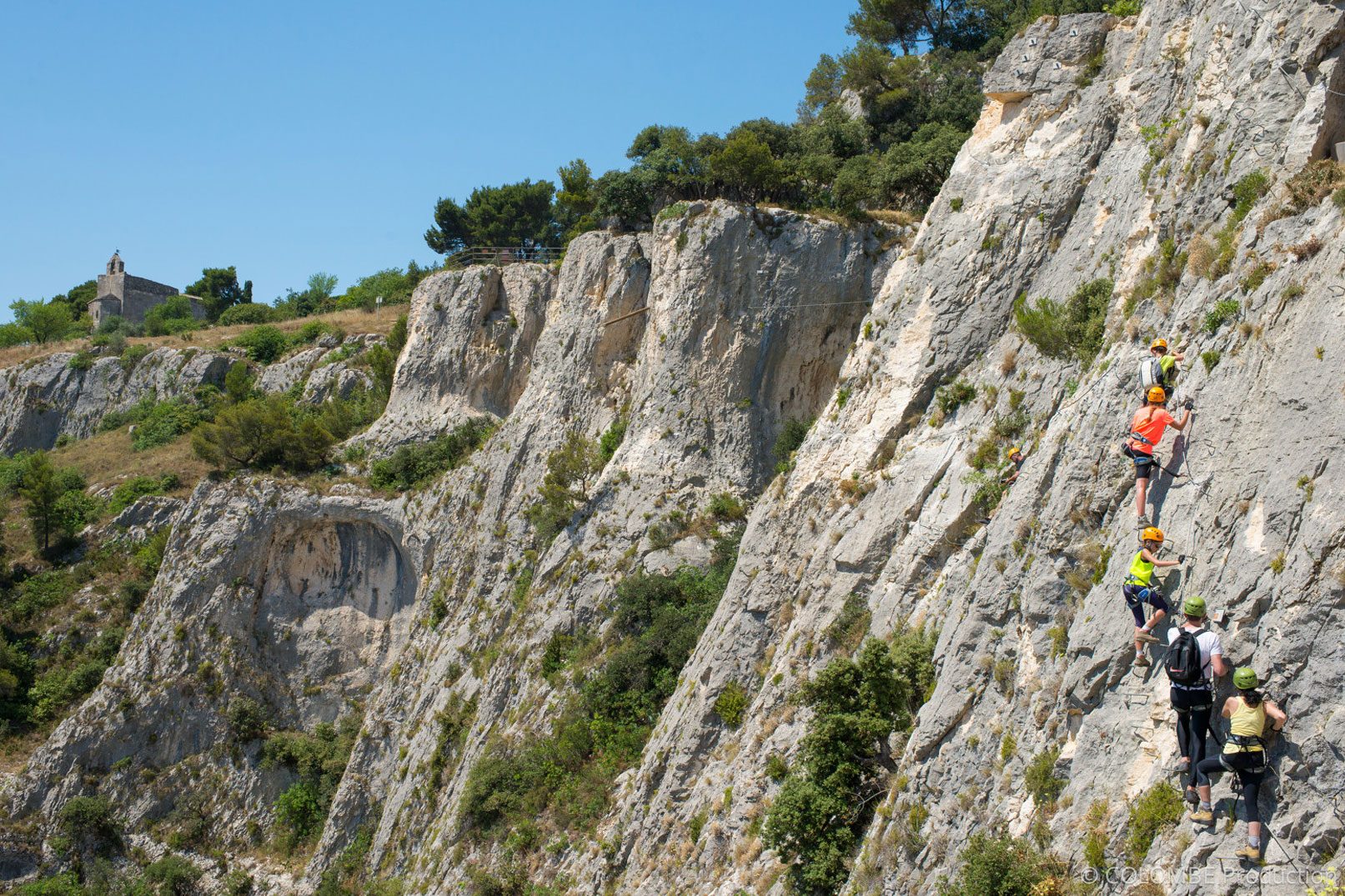 Climbing in Vaucluse @ Colombe Production