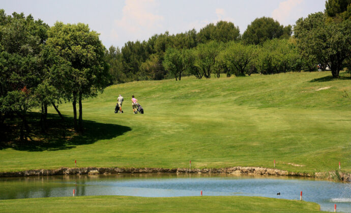 Golf in Vaucluse @ Hocquel