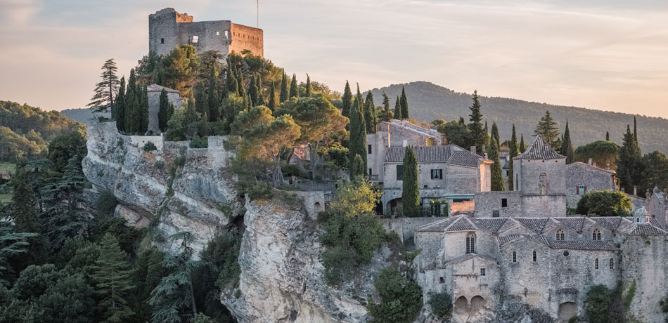 visit the medieval fortress of Mornas