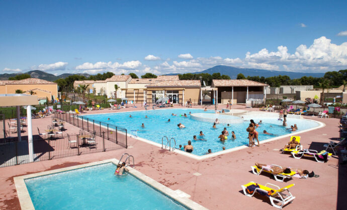 Holiday resorts in Vaucluse @ MMV